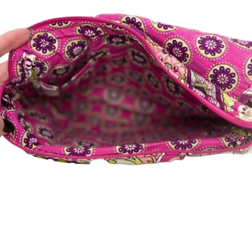 Vera Bradley messenger bag - Picture 2 of 4